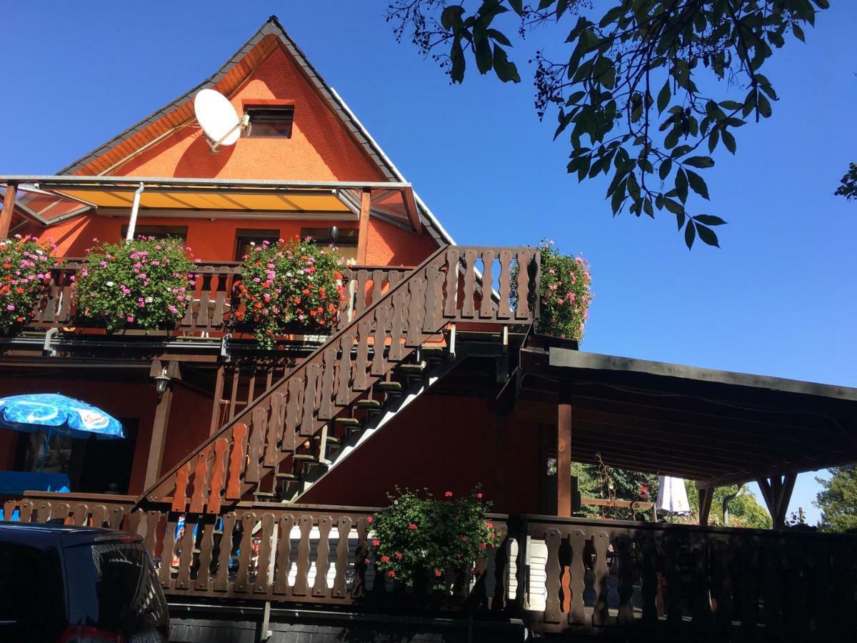 Ferienwohnung Guerth Kleinhennersdorf 外观 照片